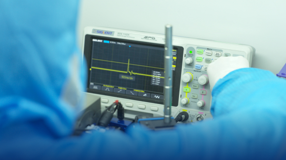 海目星研發(fā)測(cè)試-不斷突破傳統(tǒng)產(chǎn)品技術(shù)開發(fā)模式，引入先進(jìn)開發(fā)工程方法與工具。